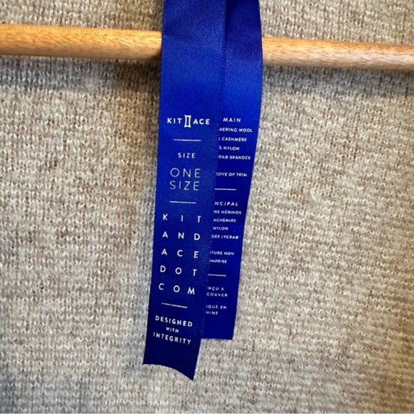 Kit and Ace Tan Wool Cashmere Blend Comforter Wrap Long Open - Picture 5 of 7